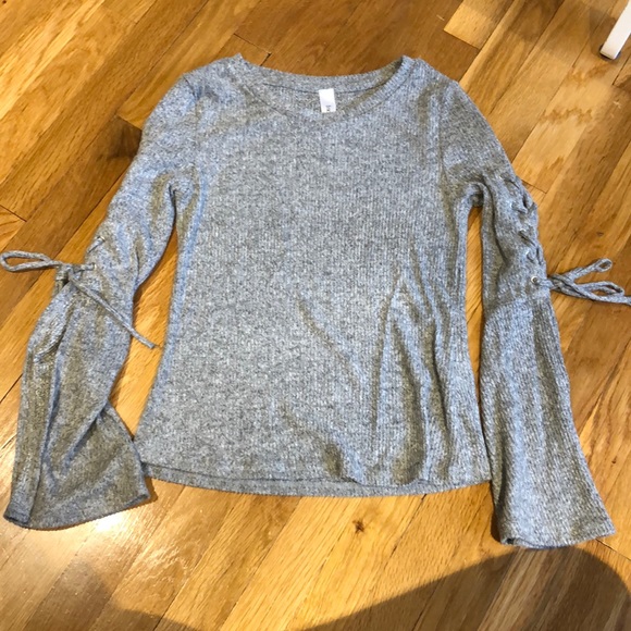 Tracadero Grey Sweater - Picture 1 of 1